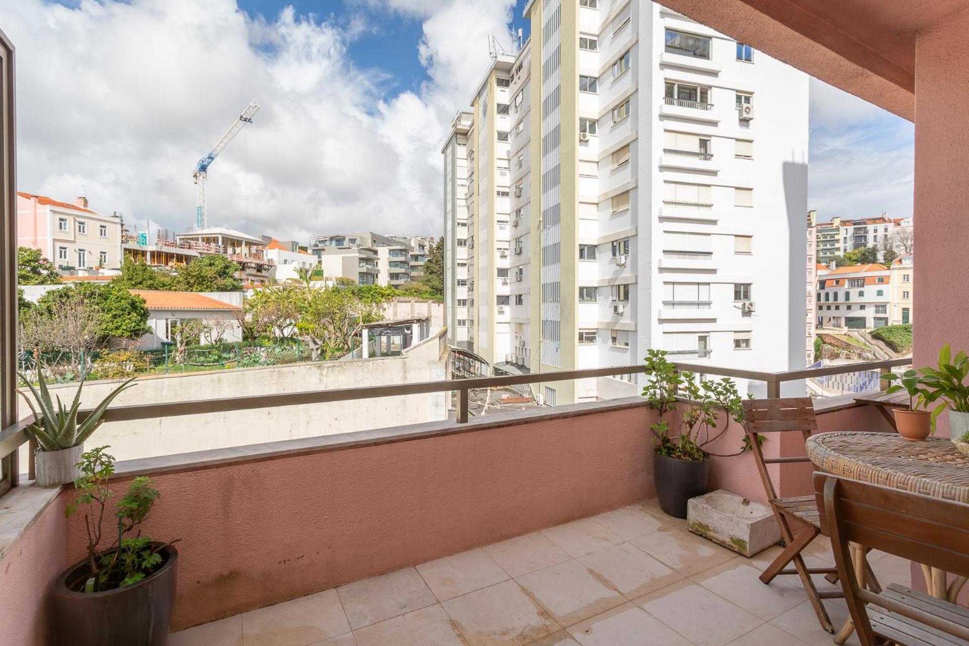 Appartement 1 *